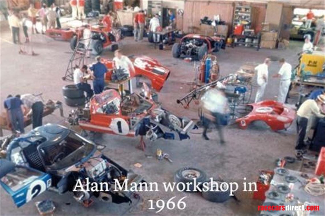 alan-mann-fia-gt40-race-car
