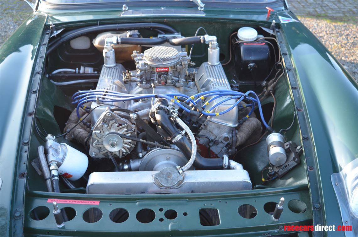 1969-mgb-gt-v8-35l-210-bhp