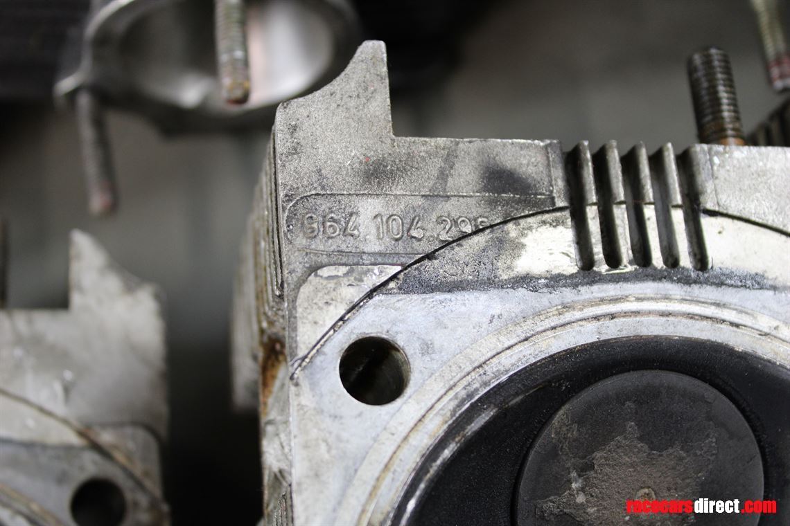 porsche-964-36l-cylinder-heads