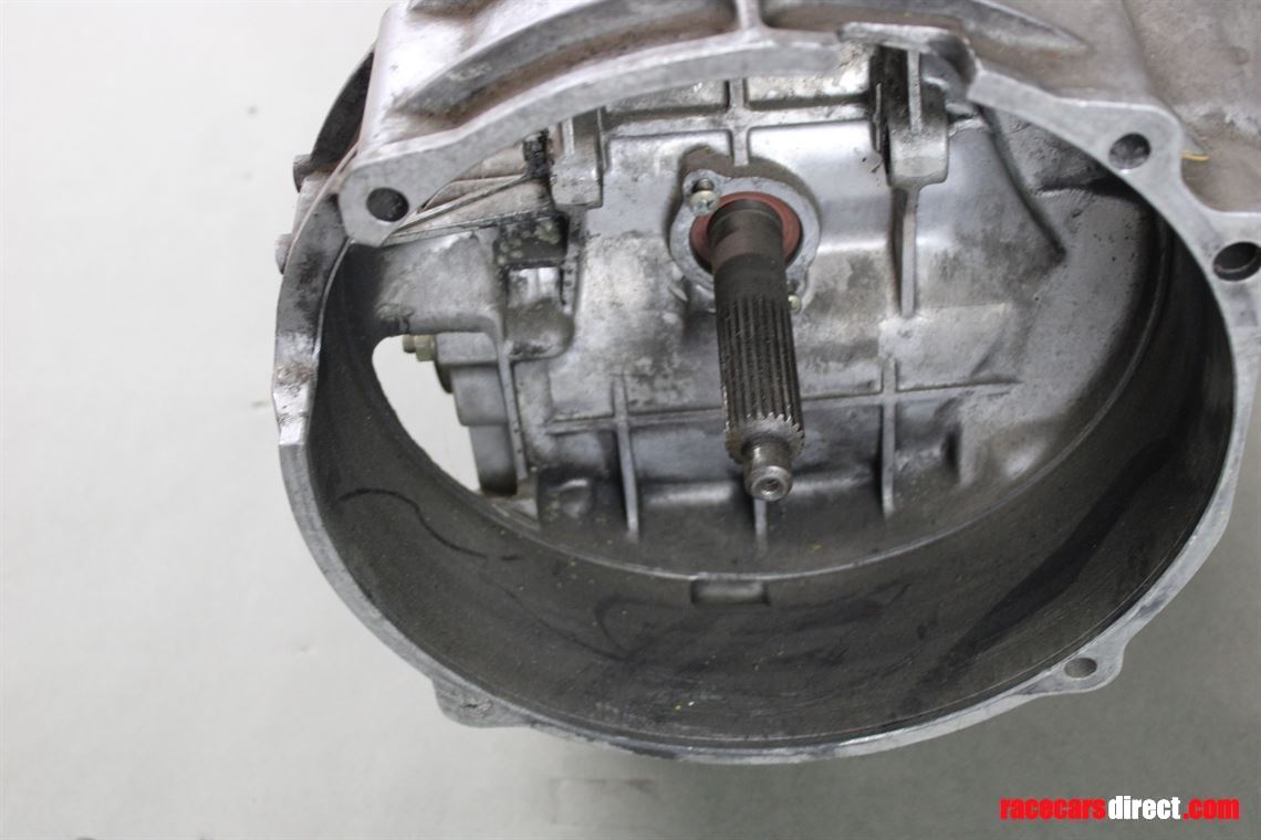 porsche-964-carrera-rs-gearbox