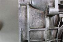 porsche-964-carrera-rs-gearbox