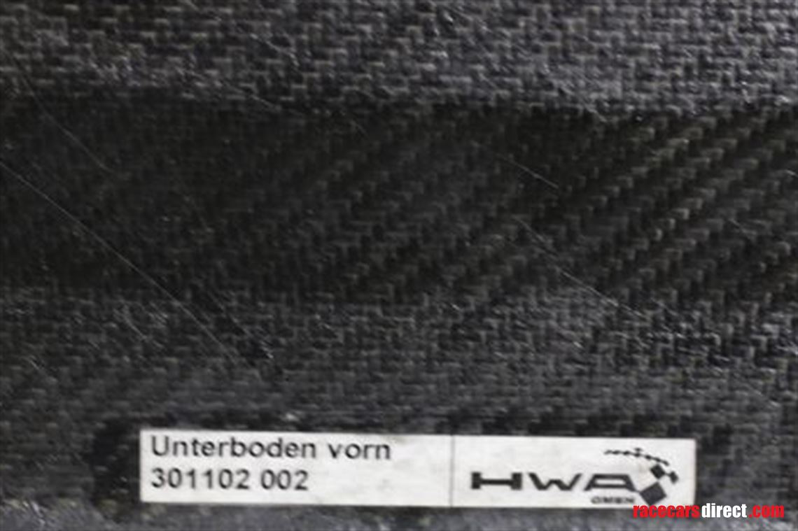 mercedes-benz-w208-dtm-front-splitter