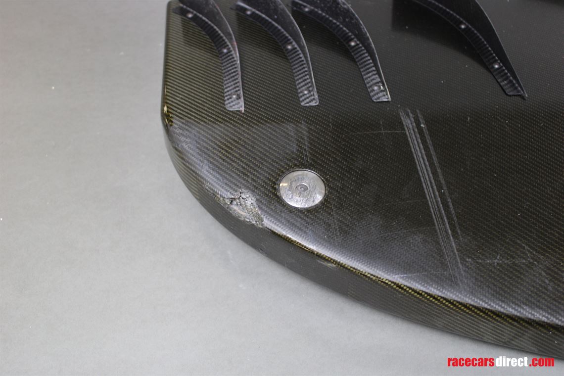 mercedes-benz-w208-dtm-front-splitter