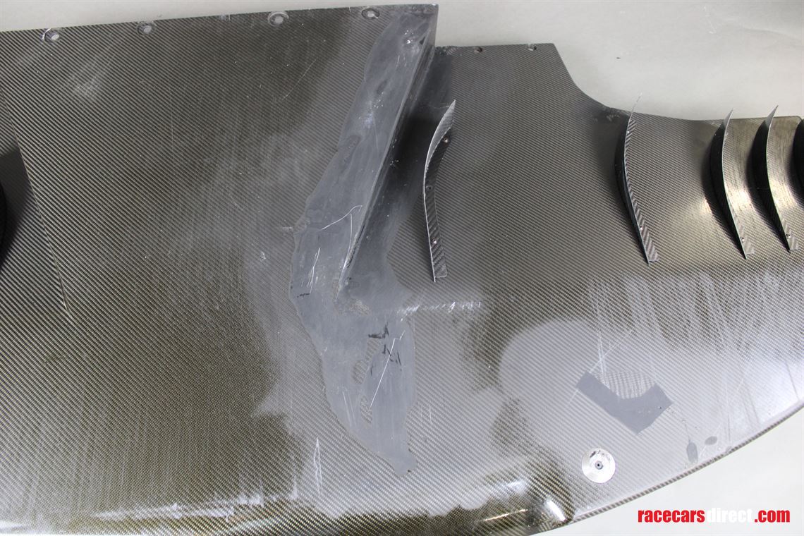 mercedes-benz-w208-dtm-front-splitter