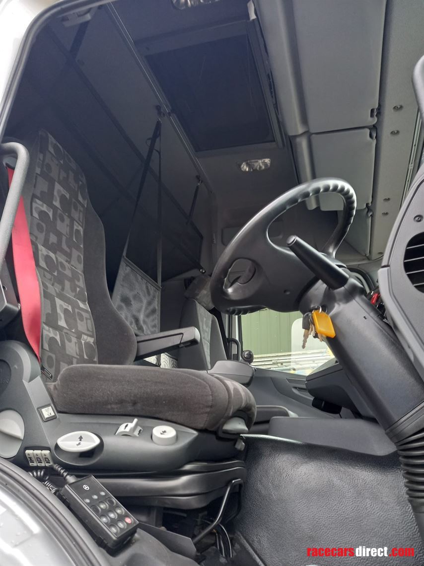 2010-mercedes-axor-1843ls-auto