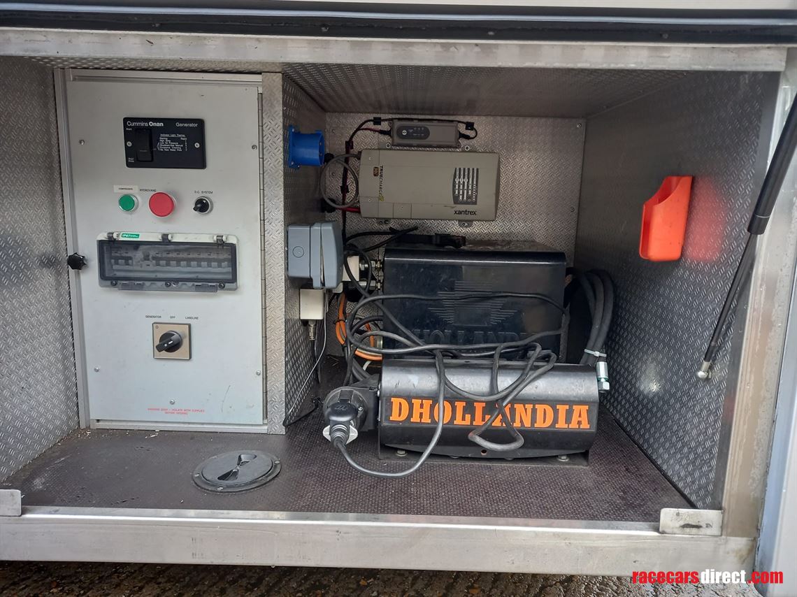 2010-mercedes-axor-1843ls-auto