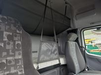 2010-mercedes-axor-1843ls-auto