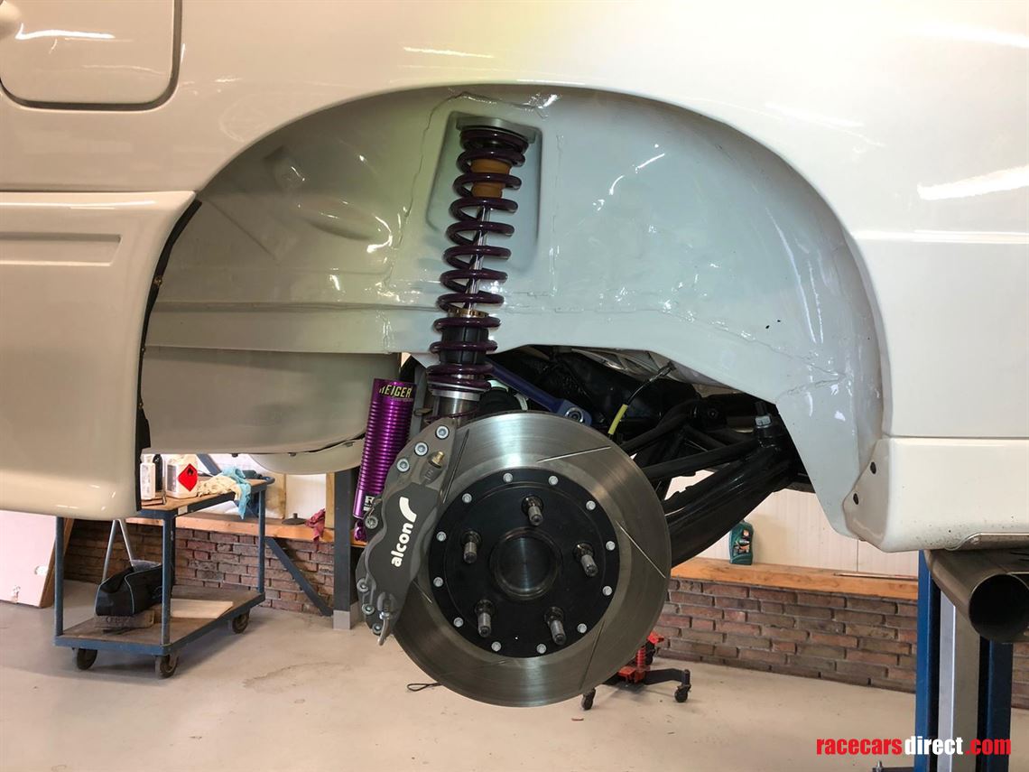 new-bmw-m3-e30-gr-a-rally-car