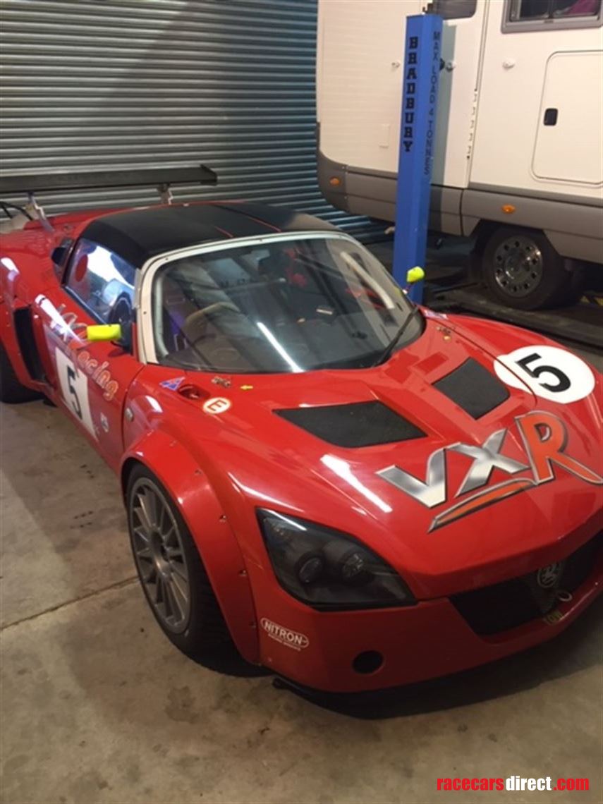 vauxhall-vx220-built-by-colin-blower-in-2003