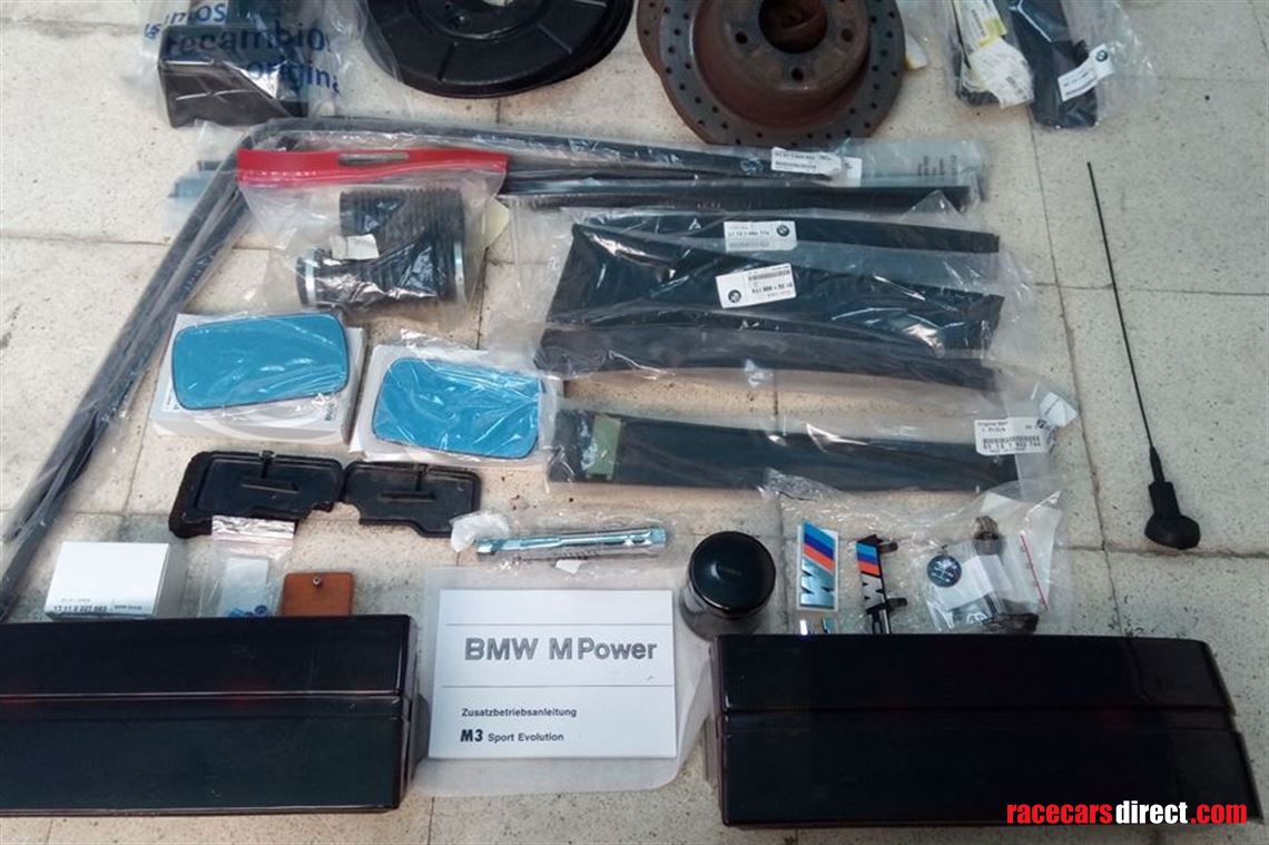 bmw-e30-m3-sport-evolution-pack-parts-restora