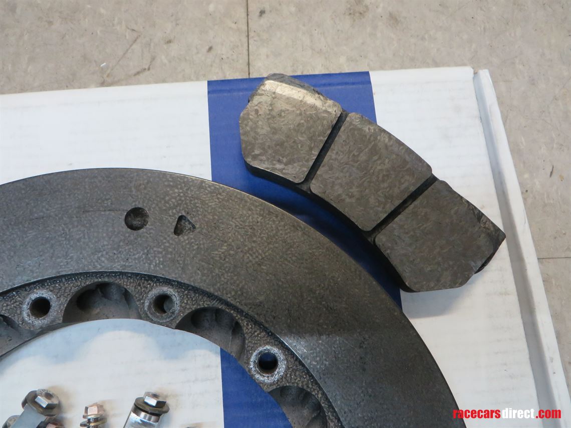 ap-carbon-rotors-and-pads