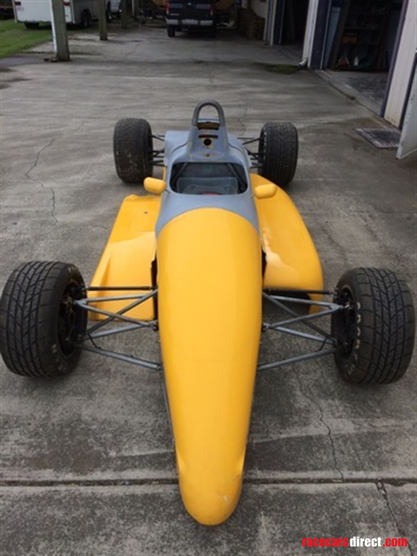 RT31:686 w/bodywork as is