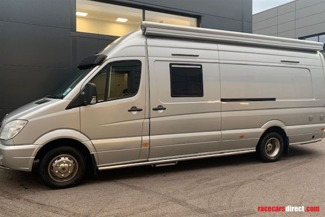 mercedes-sprinter-516-cdi-race-truck