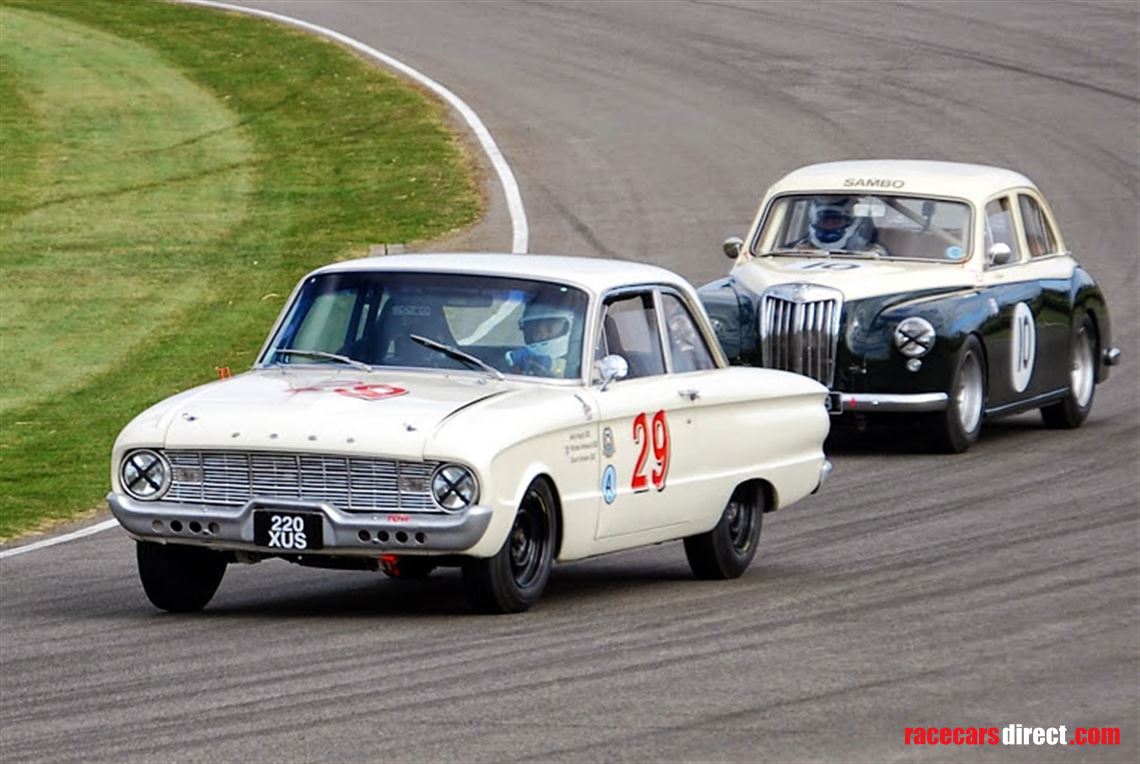 ford-falcon-historic-race-car-1960