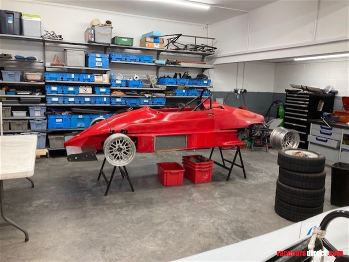 chevron-b67-formula-ford-2000-chassis-no-5-19