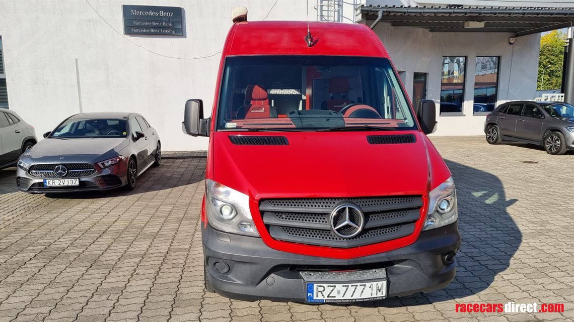 mb-sprinter-v6-automat-transport-of-motorcycl