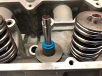 dodge-chrysler-oreca-viper-gts-r-cylinder-hea