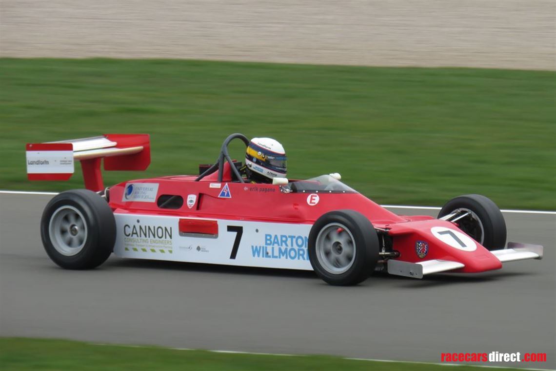 van-diemen-rf82