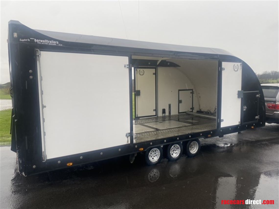 brian-james-large-race-shuttle