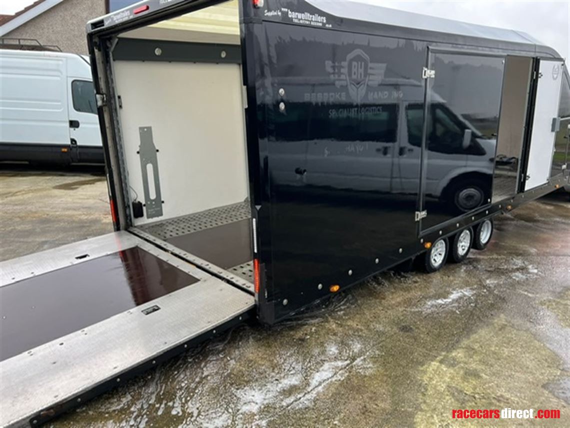 brian-james-large-race-shuttle