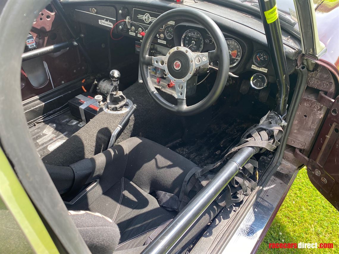 mgb-1840cc-race-car