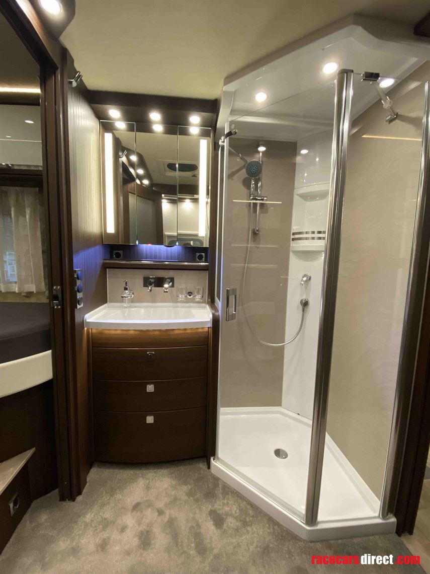 morelo-palace-liner-90lo-motorhome-for-sale