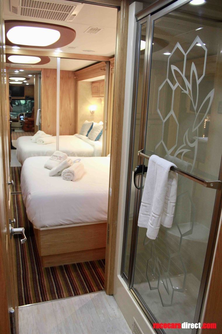 country-coach-allure-470-motorhome-for-sale