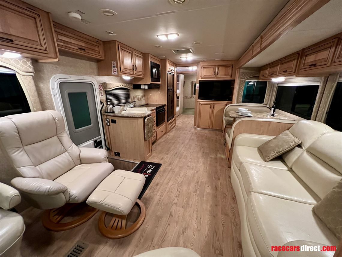 fourwinds-hurricane-34b-motorhome-for-sale