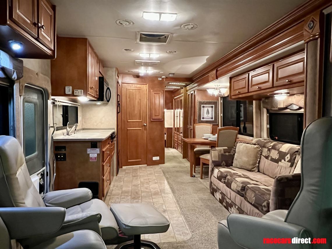 gulfstream-crescendo-324-motorhome-for-sale