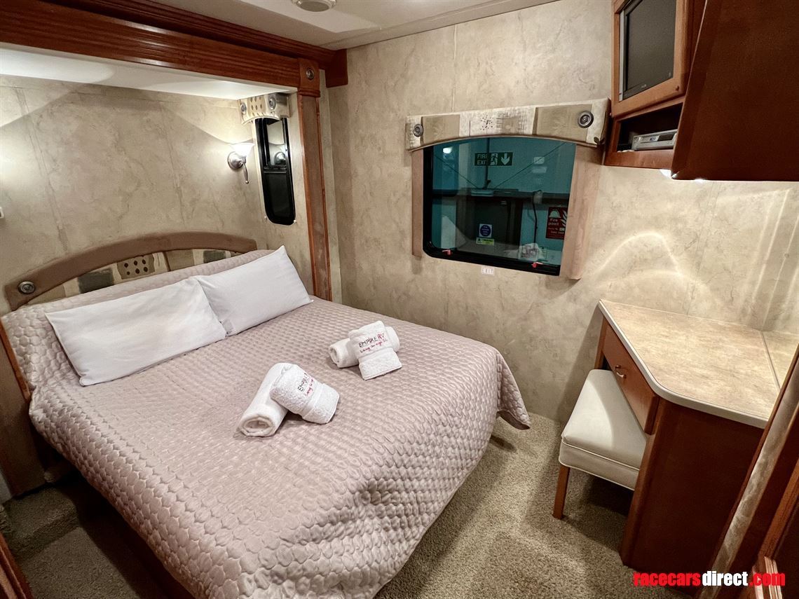 gulfstream-crescendo-324-motorhome-for-sale