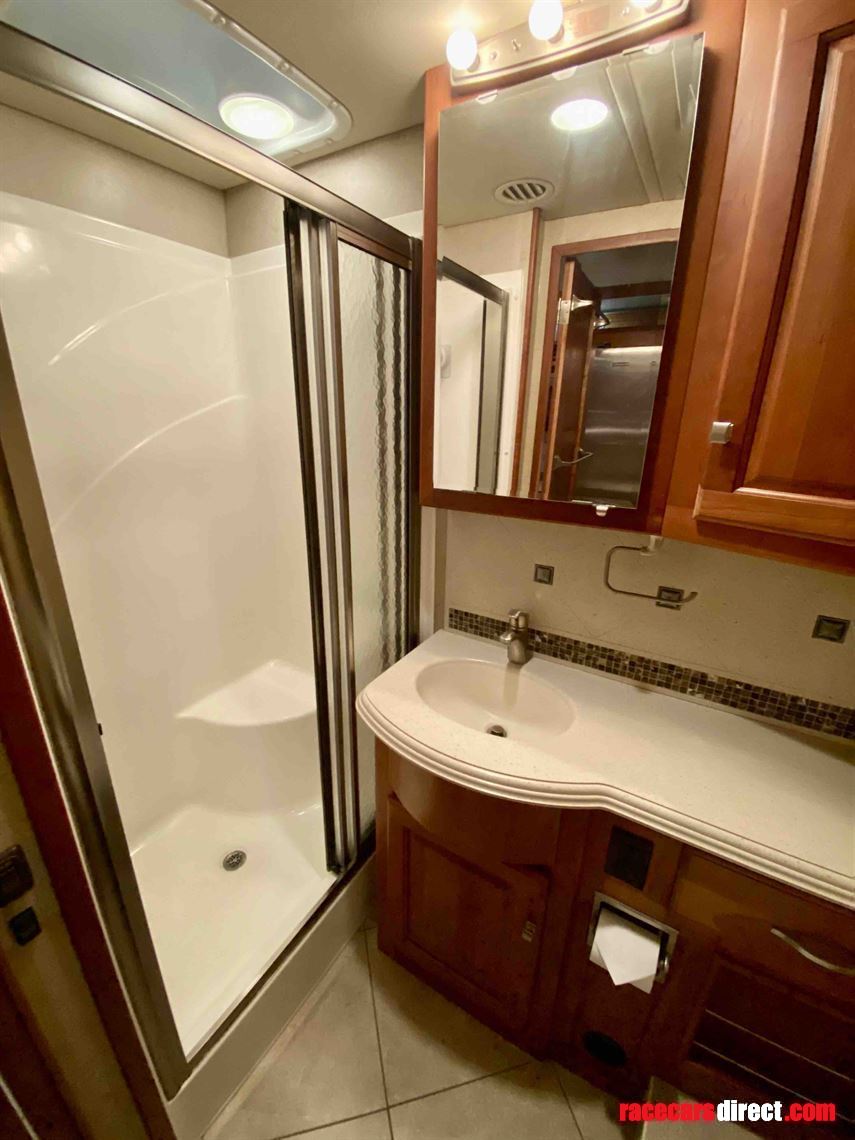 itasca-meridian-34b-motorhome-for-sale