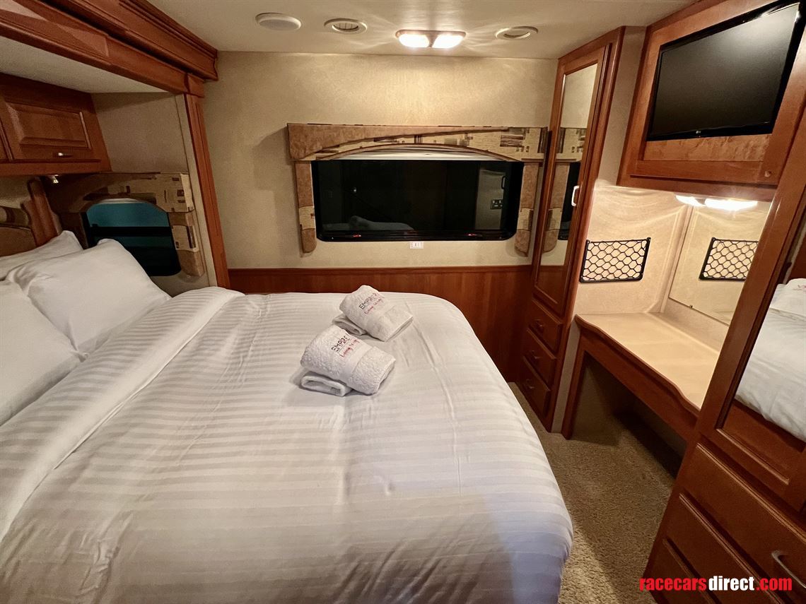 thor-challenger-32v-motorhome-for-sale