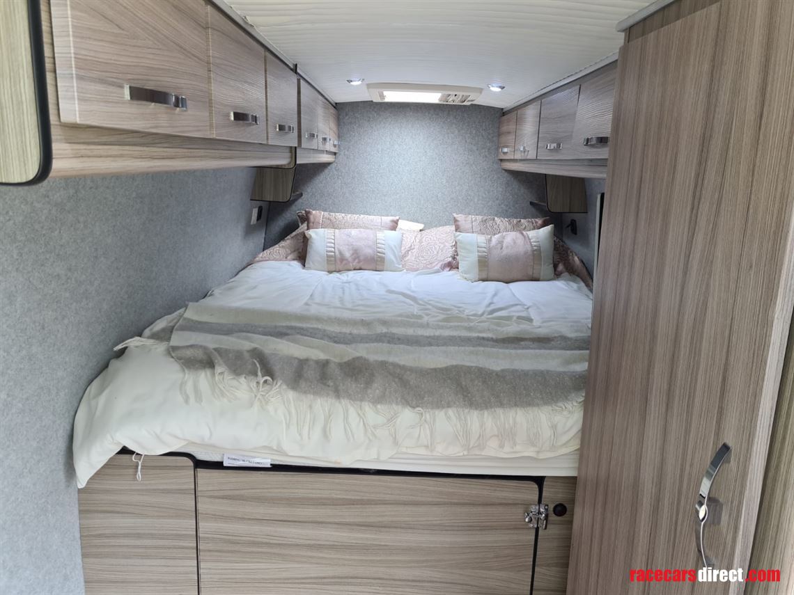 2013-iveco-daily-race-van