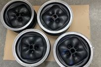 lotus-wobbly-web-wheels