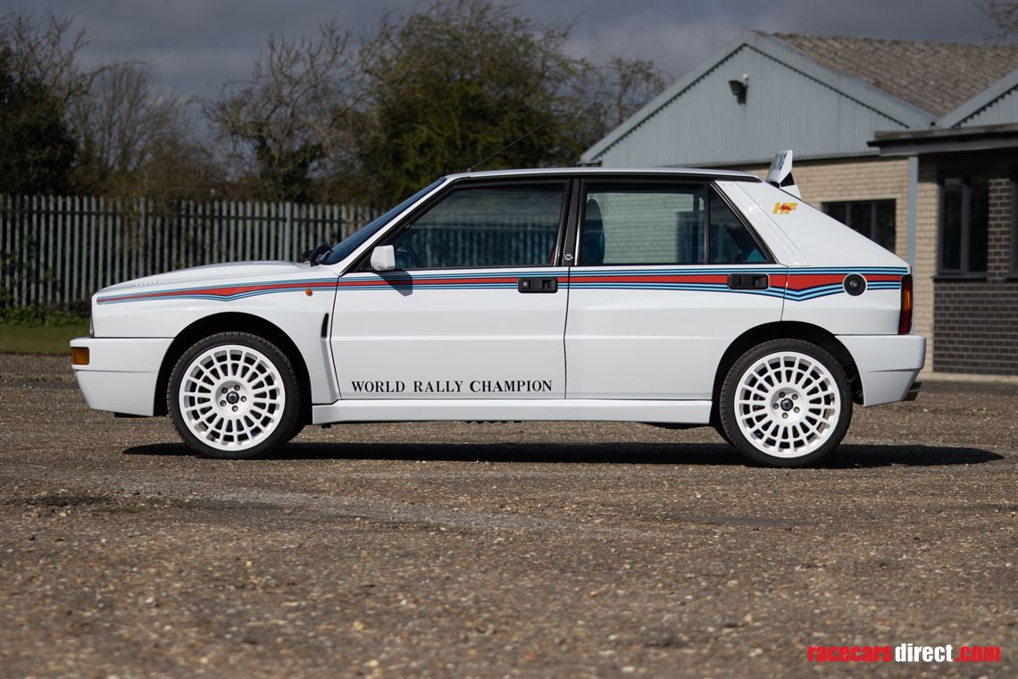 1992-lancia-delta-integrale-martini-6