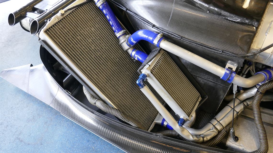 world-series-renault-t08