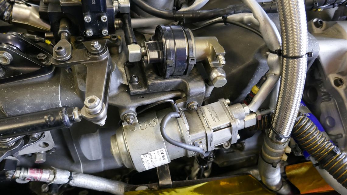 world-series-renault-t08