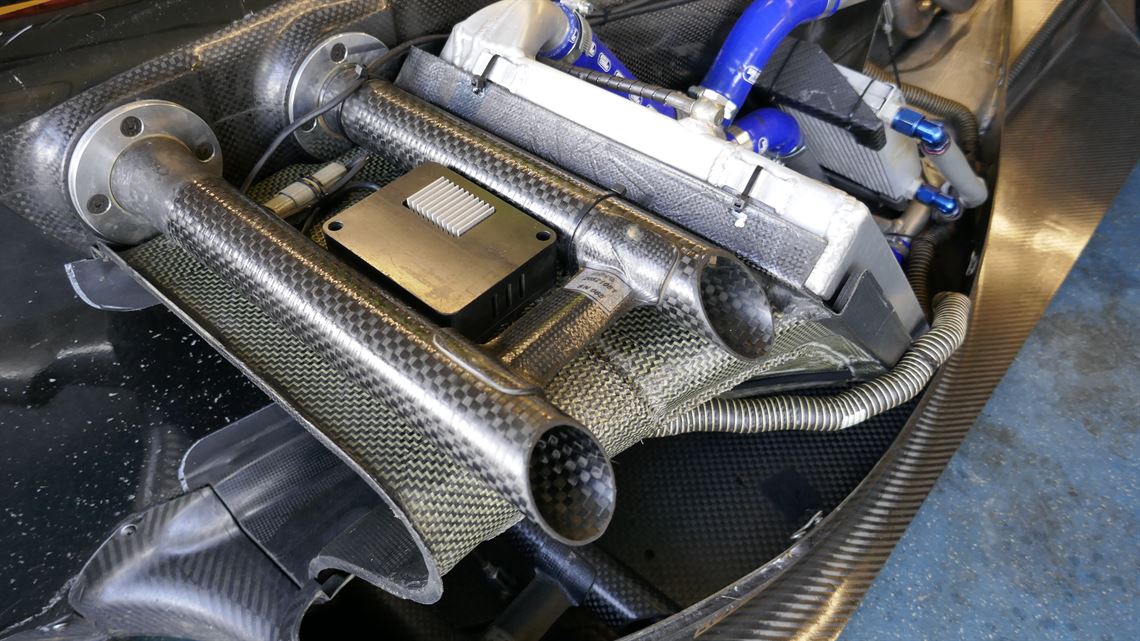 world-series-renault-t08