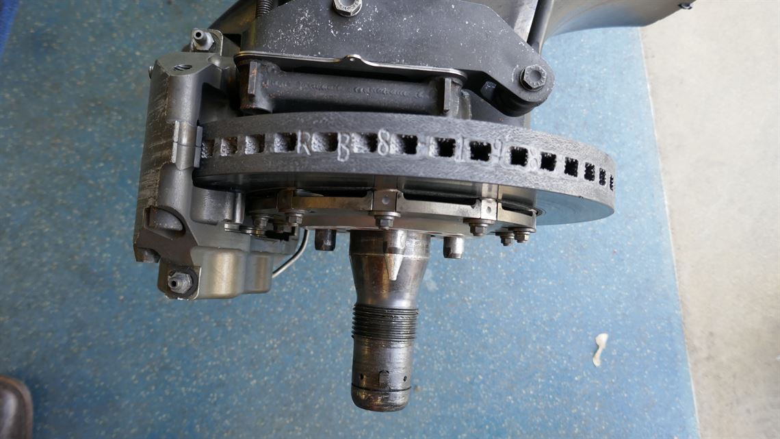 world-series-renault-t08