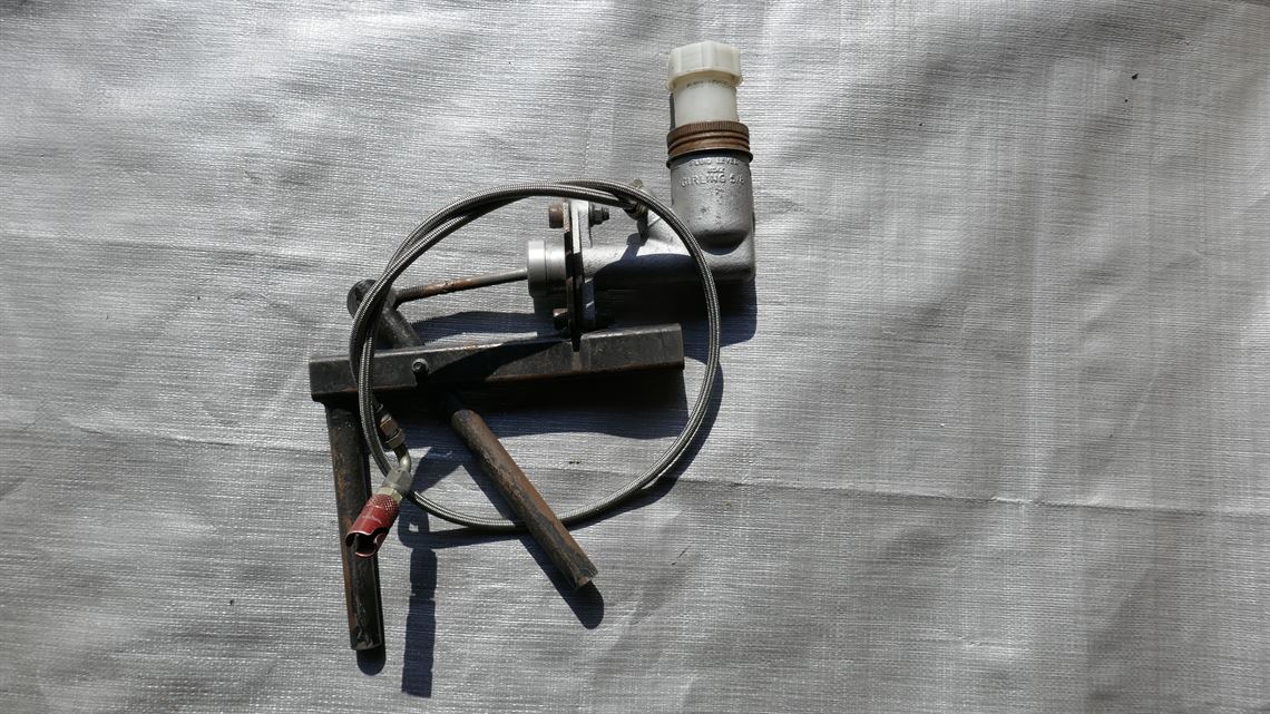 world-series-renault-t08