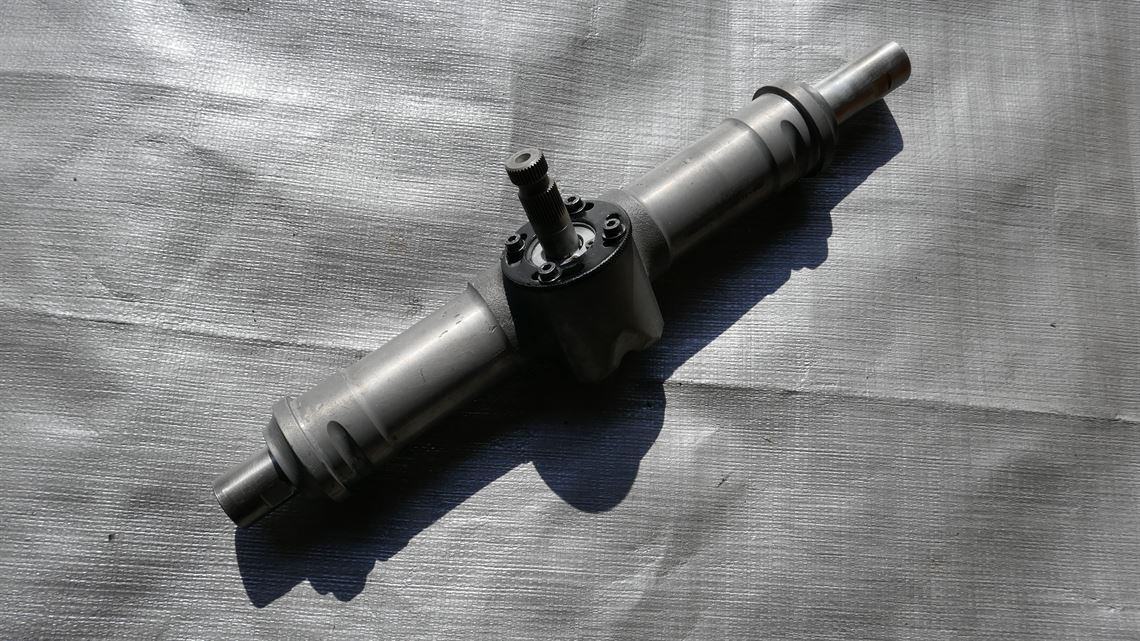 world-series-renault-t08