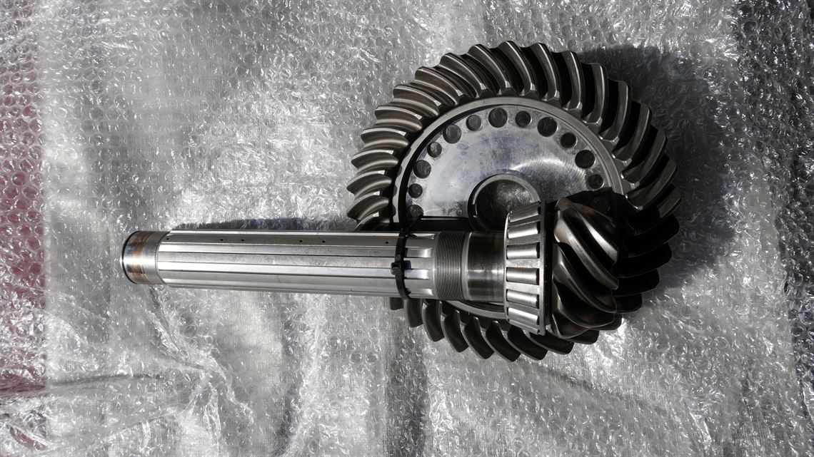 world-series-renault-t08