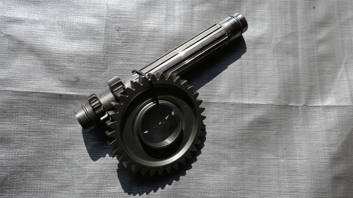 world-series-renault-t08