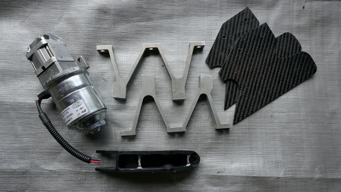 world-series-renault-t08