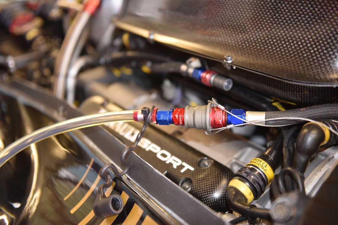 world-series-renault-t08