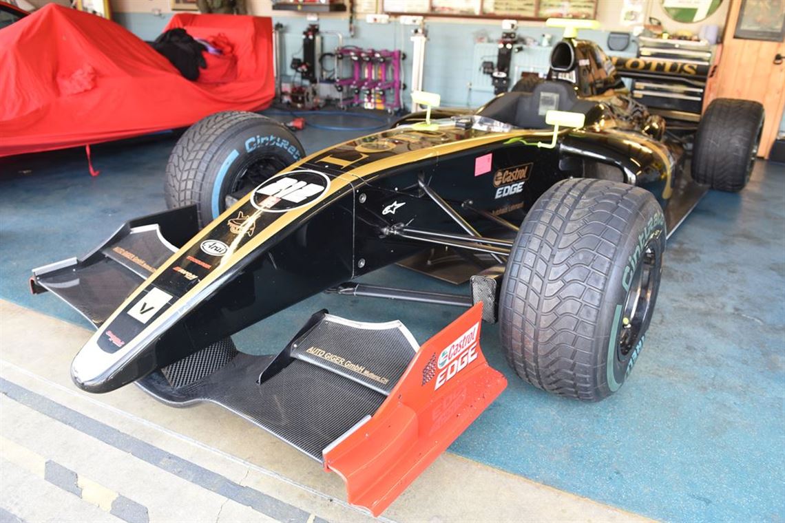 world-series-renault-t08