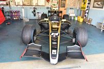 world-series-renault-t08