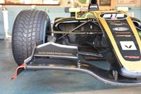 world-series-renault-t08