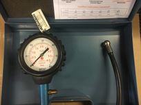 newbow-tyre-pressure-gauge-with-push-button-b