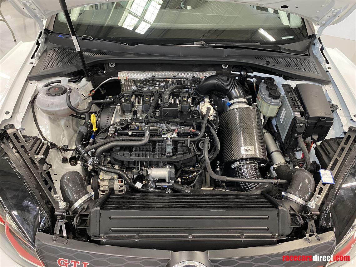 brand-new-vw-golf-gti-tcr-one-of-the-last-cha